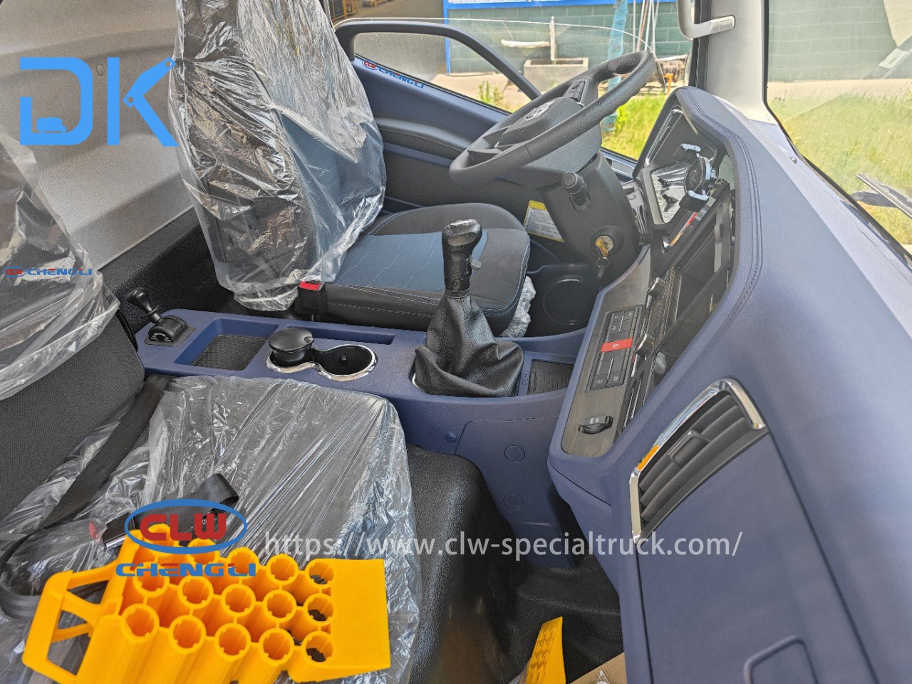 2025102215072914010 2025102215072914010